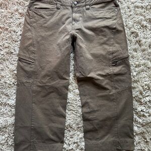 Arc'teryx Women's Cropped Brown Pants